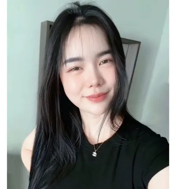 Poppy, therapist for outcall massage at Suvarnabhumi Airport hotels