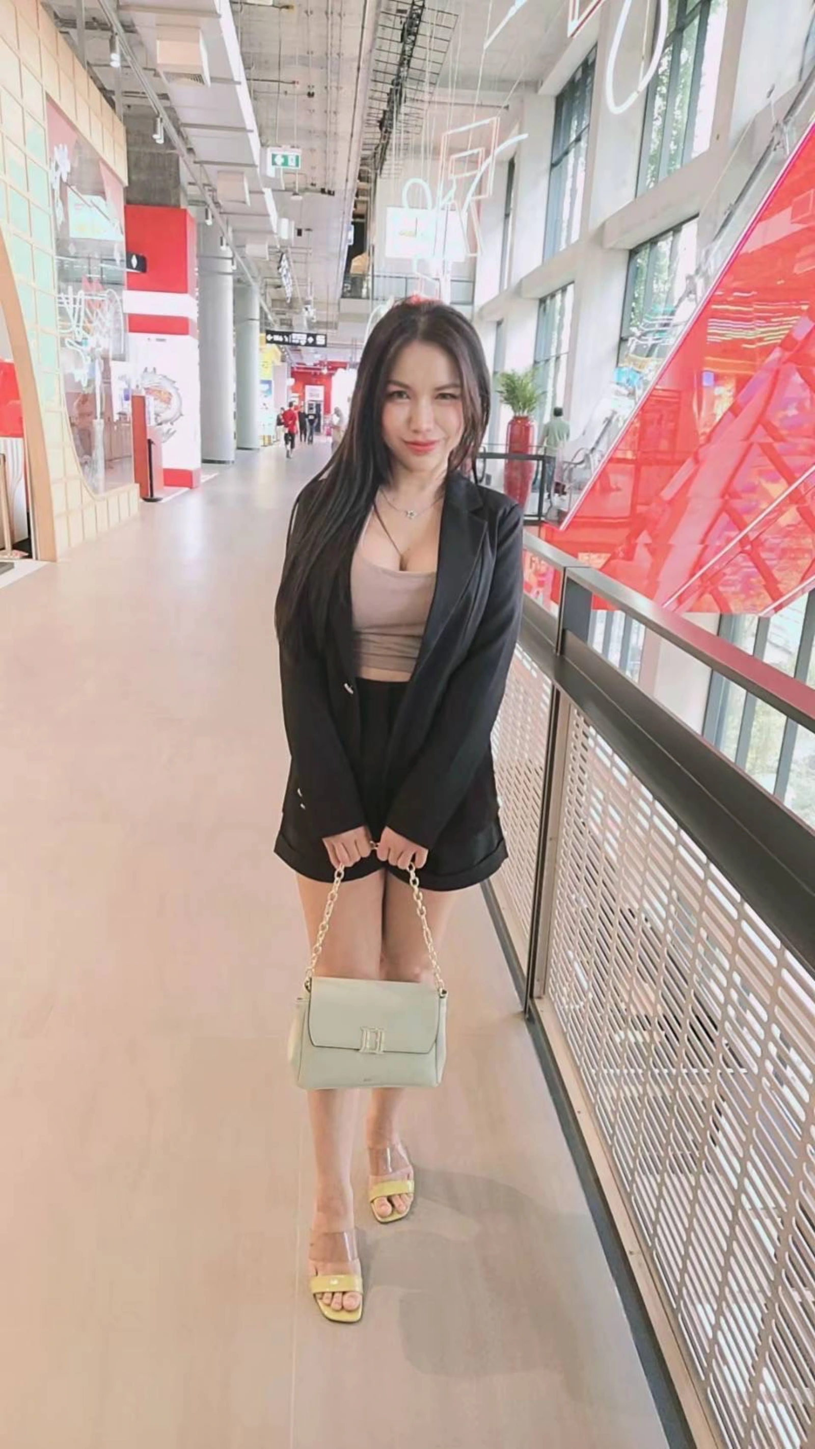 Ally outcall Thai massage photo 10 in Bangkok hotel near me