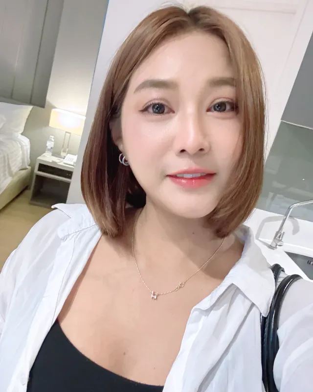 Lisa outcall Thai massage photo 8 in Bangkok hotel near me