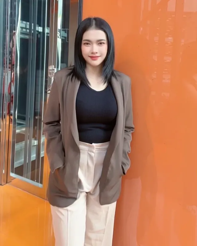 Natty outcall Thai massage photo 3 in Bangkok hotel near me