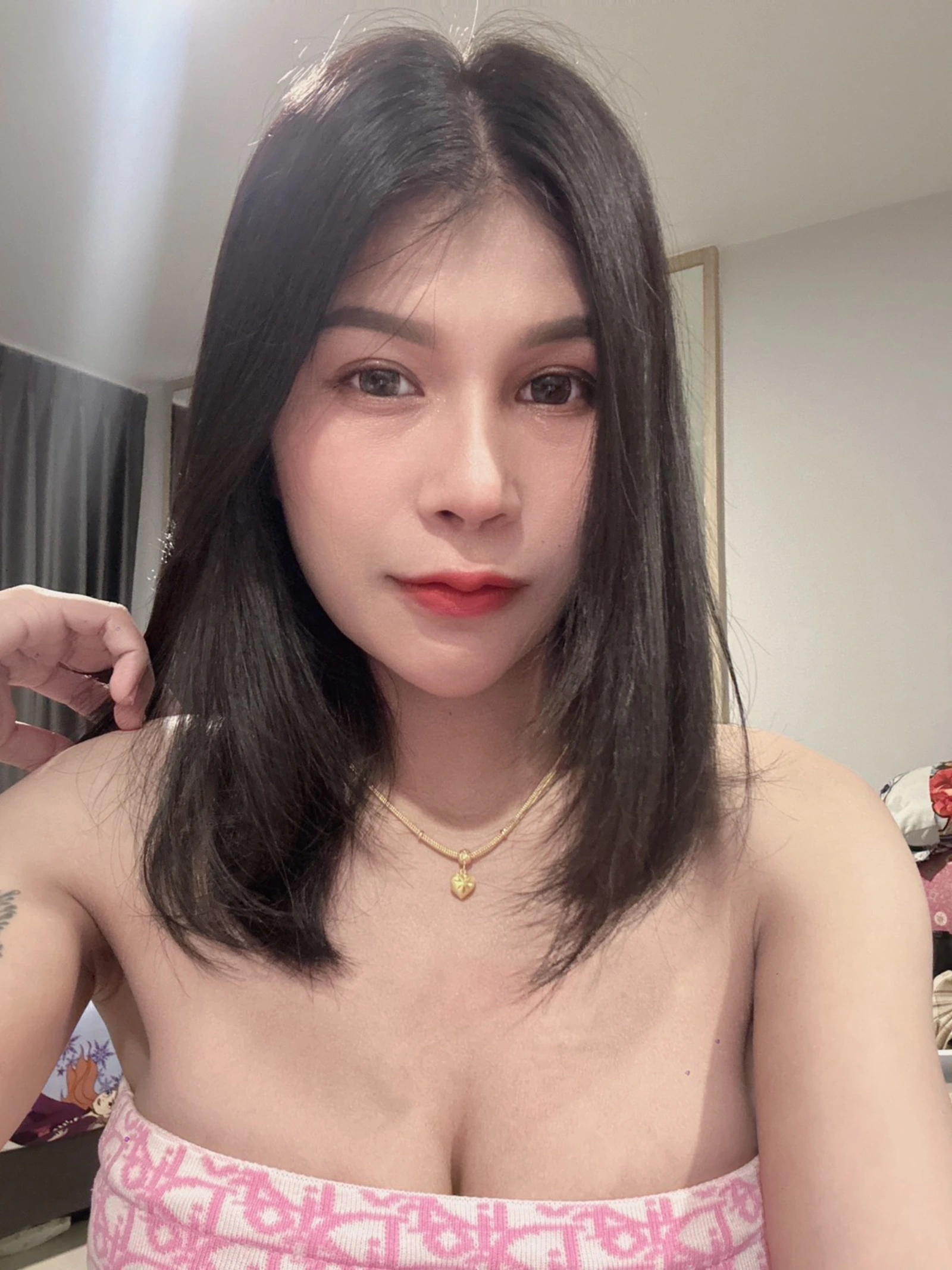 Soda outcall Thai massage photo 4 in Bangkok hotel near me