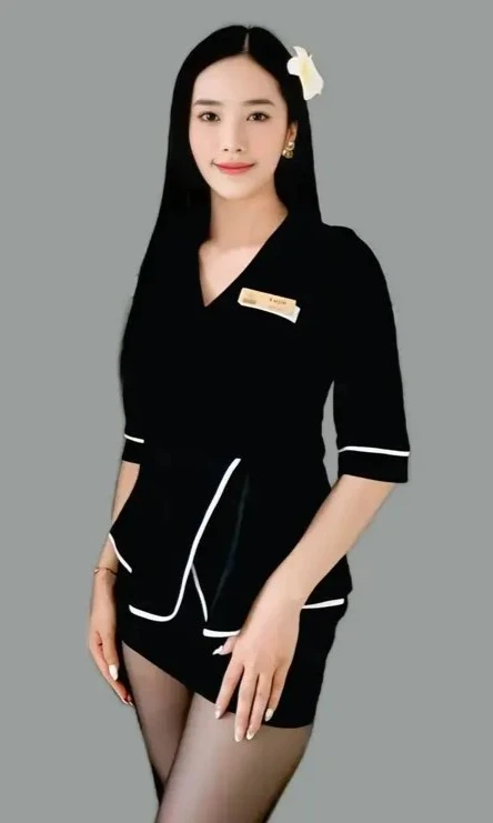 Yuri performing Thai massage photo 7 in Bangkok hotel