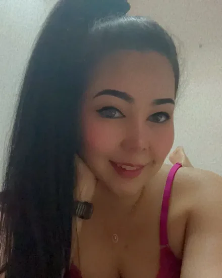 Bambam massage therapist